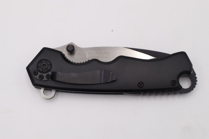 Photo 3 of SPECIAL FORCE BLACK WITH GOLD EMBLEM POCKET KNIFE NEW 