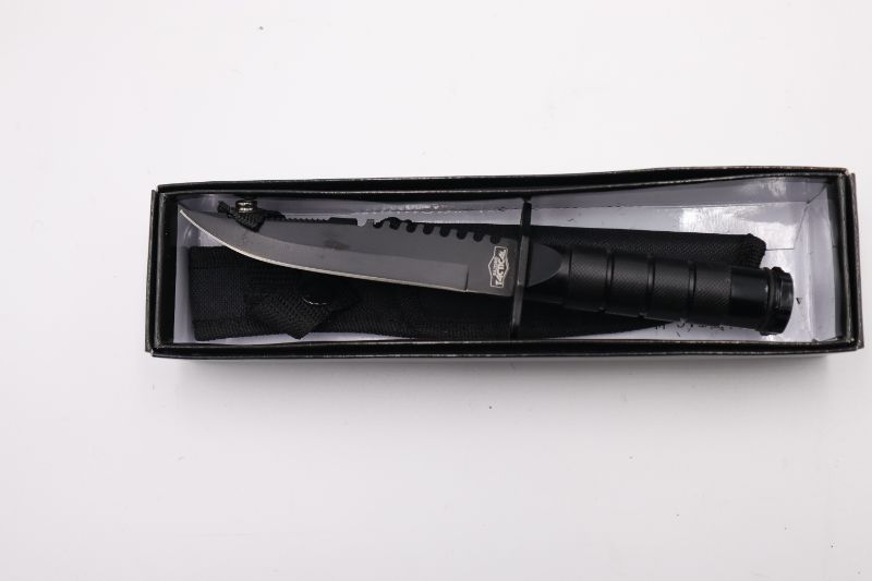 Photo 4 of SMALL TACTICAL SURVIVAL KNIFE NEW