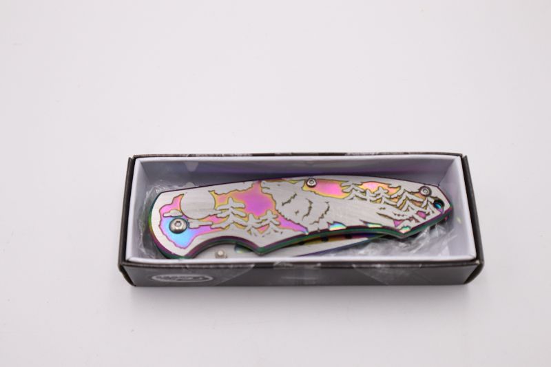 Photo 2 of 4.5 WOLF RAINBOW CLIP POCKET KNIFE NEW