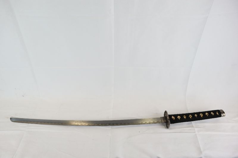 Photo 1 of 26 INCH KATANA SWORD WITH SNAKESKIN CASE SHARP NEW 