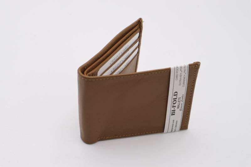 Photo 1 of BROWN BI-FOLD GENUINE LEATHER WALLET WITH 6 CARD SLOTS AND 2 SECTIONS FOR BILLS NEW 