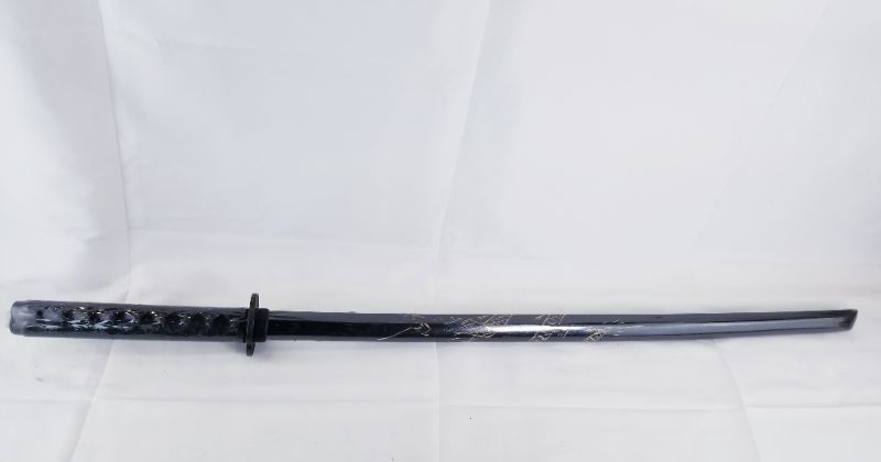 Photo 1 of 39 INCH TOY SWORD WITH DRAGON DETAIL NEW