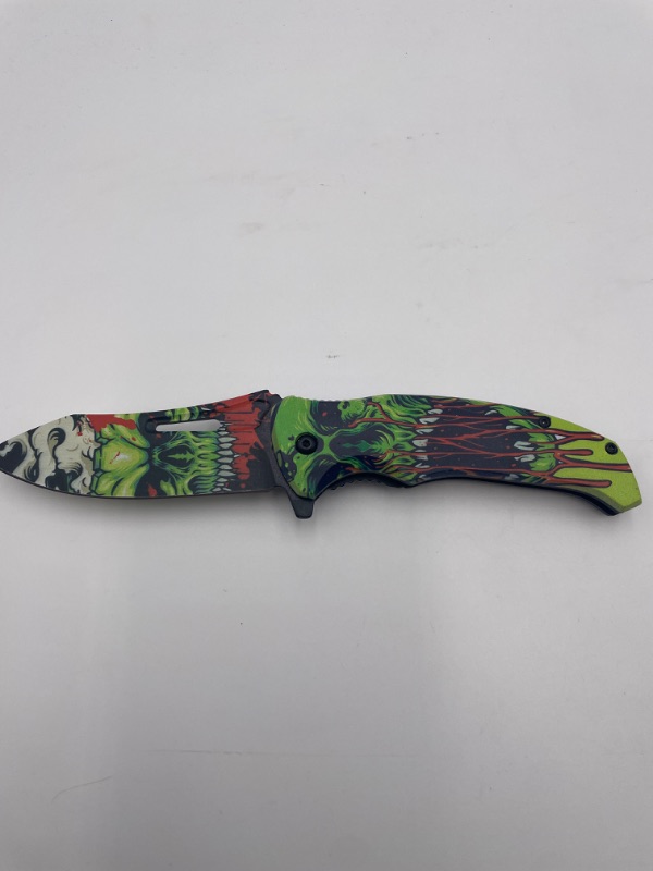 Photo 2 of 4.5 INCH RADIUM SKULL FOLDER POCKET KNIFE NEE 