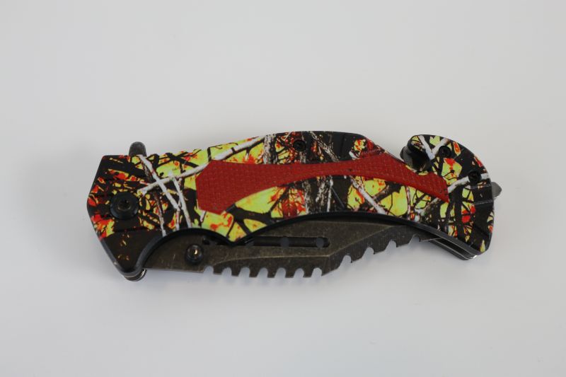 Photo 2 of RED YELLOW BLACK CAMO BRANCHES POCKET KNIFE NEW 