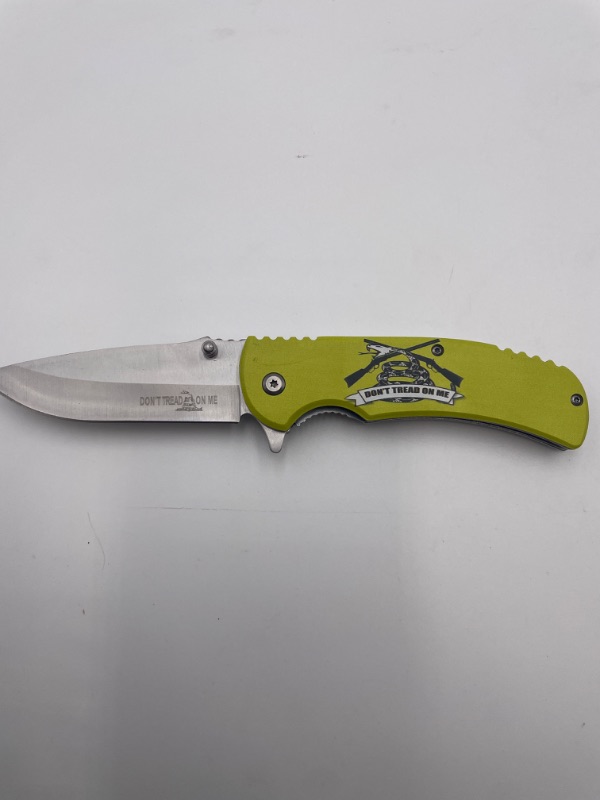 Photo 2 of YELLOW DONT TREAD ON ME POCKET KNIFE NEW 