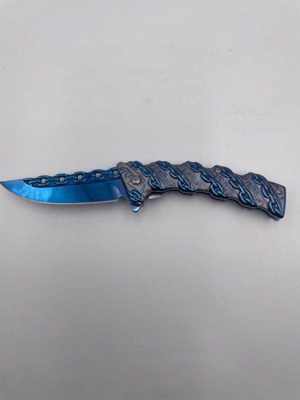 Photo 2 of BLUE GREY CHAINS POCKET KNIFE WITH 3D CHAINS BLADE NEW 