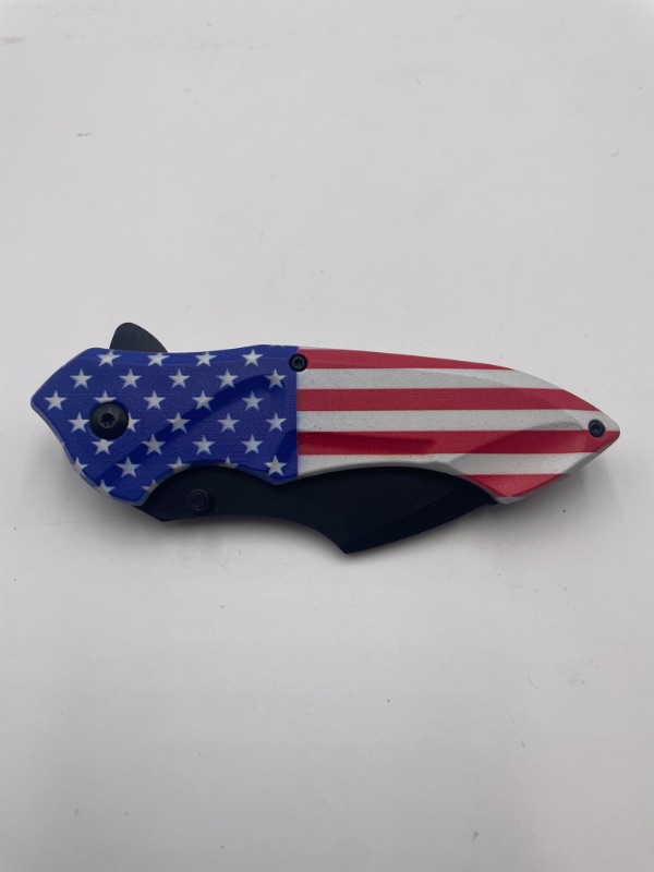 Photo 1 of AMERICAN FLAG POCKET KNIFE NEW 