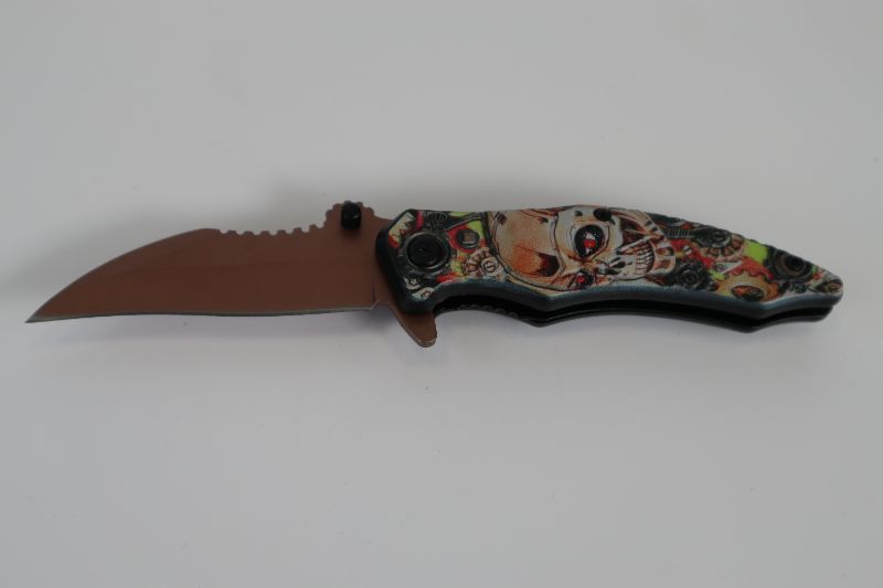 Photo 2 of MECHANICAL SKULL POCKET KNIFE NEW 