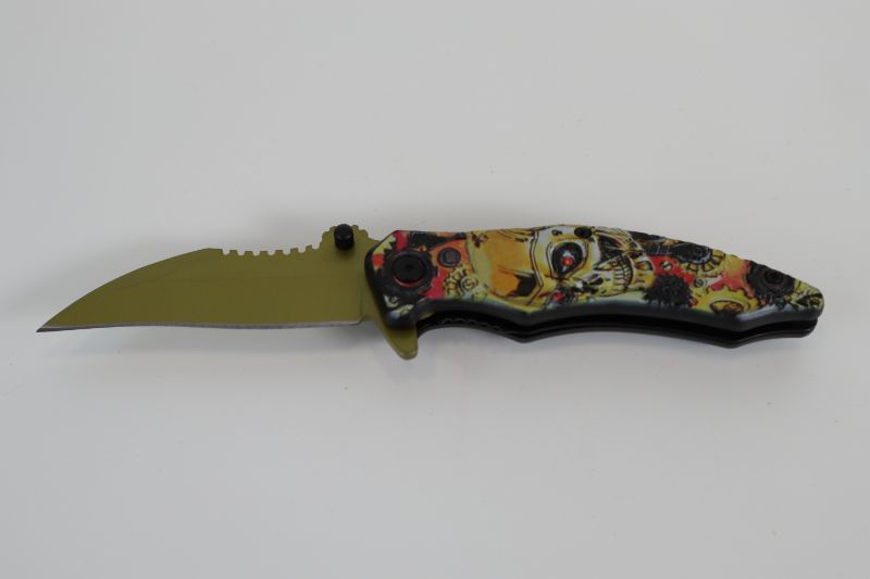 Photo 1 of MECHANICAL SKULL GREEN POCKET KNIFE NEW 