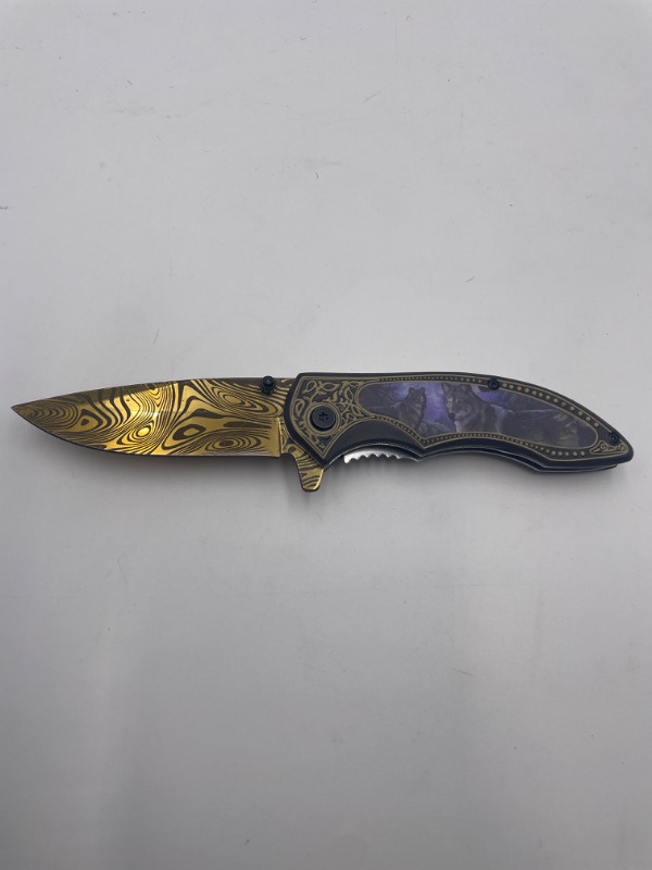 Photo 2 of WOLVES WITH PURPLE BACKGROUND AND ZEBRA PRINT BLADE GOLD POCKET KNIFE NEW  