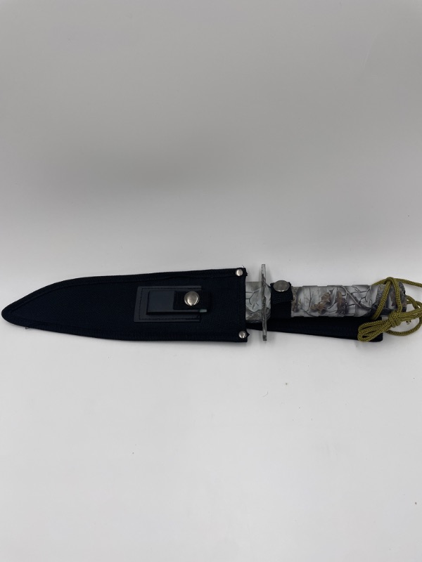 Photo 2 of GREY TREE CAMO SURVIVAL HUNTING TACTICAL KNIFE NEW