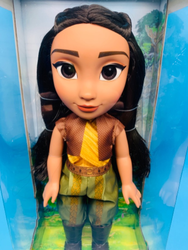 Photo 1 of 257503… Disney Raya and the last dragon 14” doll toy