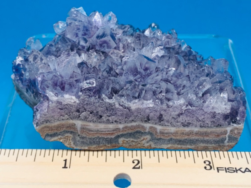 Photo 1 of 257571…stunning amethyst crystal rock formation 