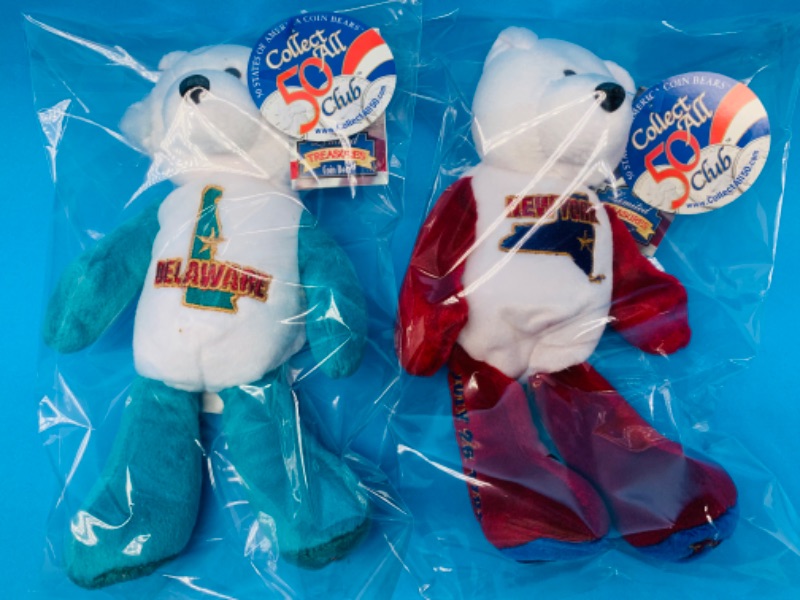 Photo 1 of 257778…2 Treasures US coin bears in plastic bags 