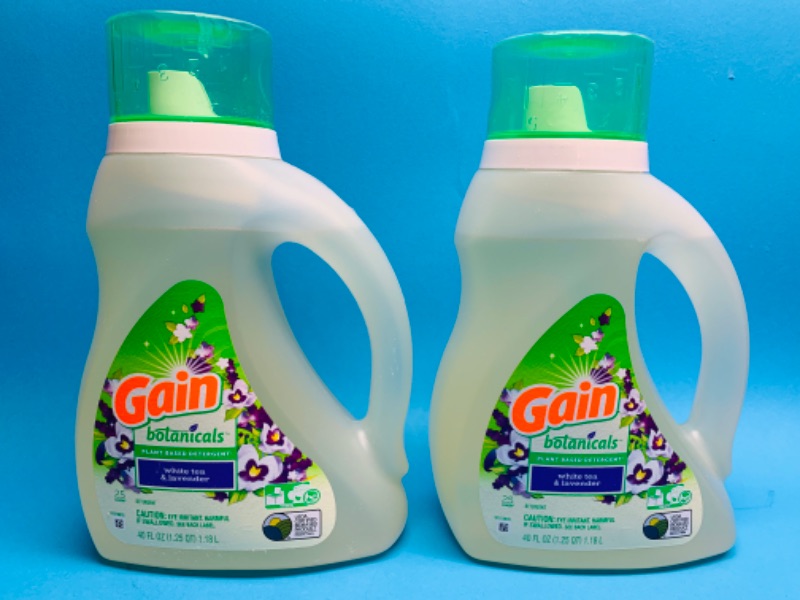 Photo 1 of 257826…2 bottles of gain botanicals white tea and lavender detergent 25 loads each