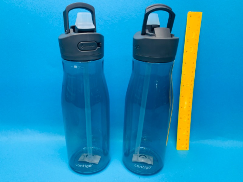 Photo 1 of 257841…2 contigo 40 oz. Plastic spillproof bottles 