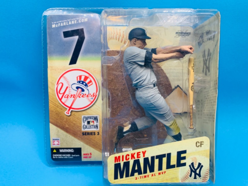 Photo 1 of 257870…mcfarlane Mickey Mantle cooperstown figure 