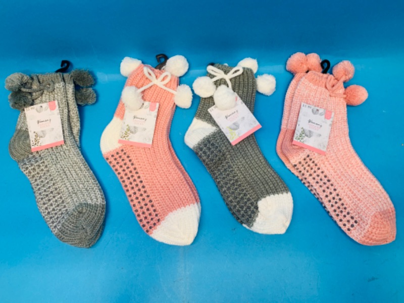 Photo 1 of 258102…4 pairs of warm sweater socks ladies size 4-10