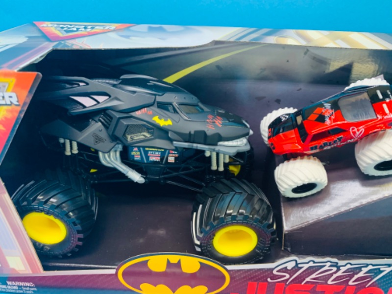 Photo 3 of 258178…monster jam Batman street justice metal truck toys 