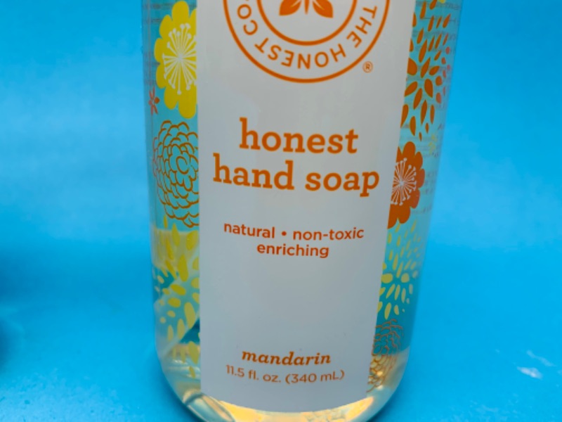 Photo 2 of 258547…2 honest hand soap mandarin 11.5 oz each