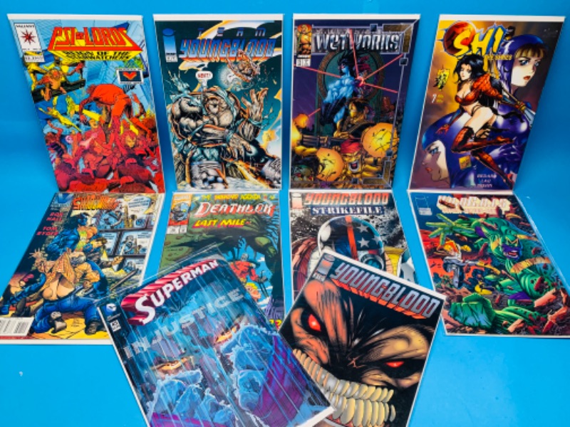 Photo 1 of 258737… 10 comics in plastic sleeves 