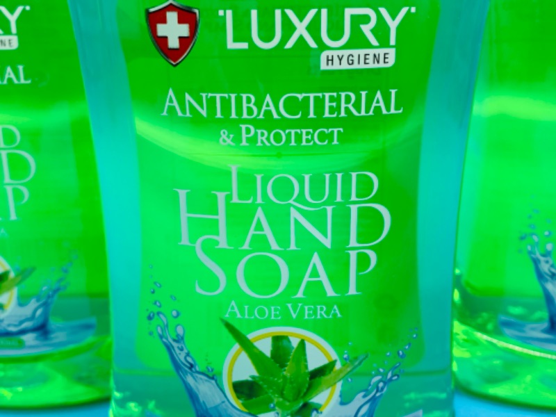 Photo 2 of 259075… 3 luxury antibacterial aloe vera hand soaps 16.9 oz each 