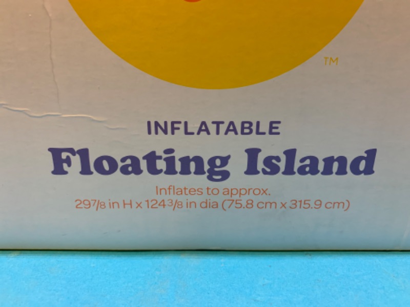 Photo 2 of 259168…Xlarge 4 person sun squad floating island 