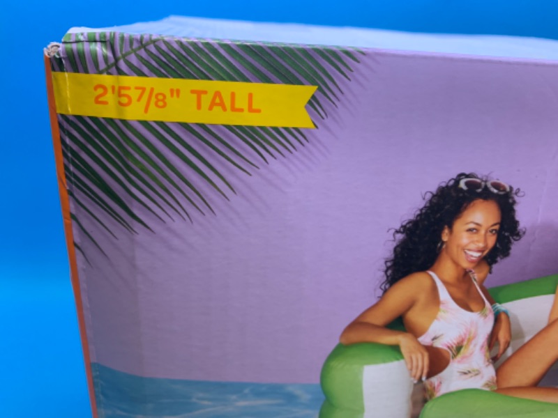 Photo 1 of 259168…Xlarge 4 person sun squad floating island 