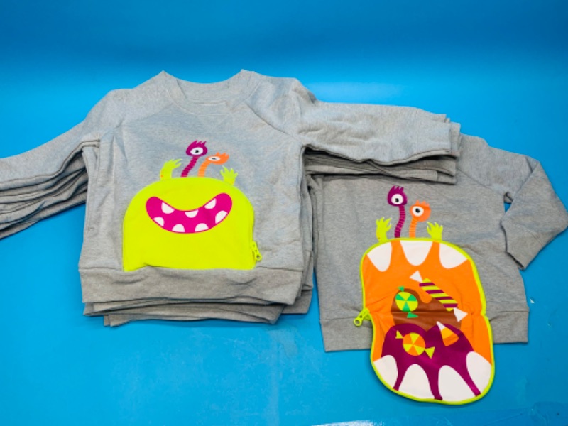 Photo 1 of 259518… 6 kids size 3T sweatshirts unzip to expose mouth 