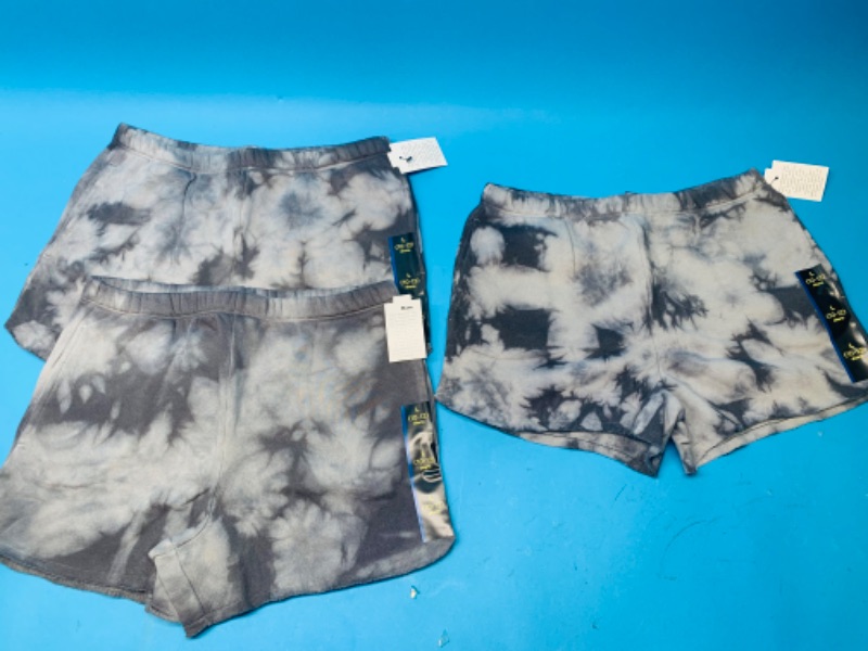 Photo 1 of 259541…3 kids size large 10-12 sweat shorts 