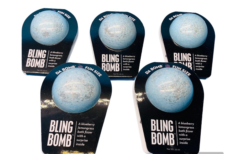 Photo 1 of 259820…  5 bling bomb bath fizzers with surprise inside 