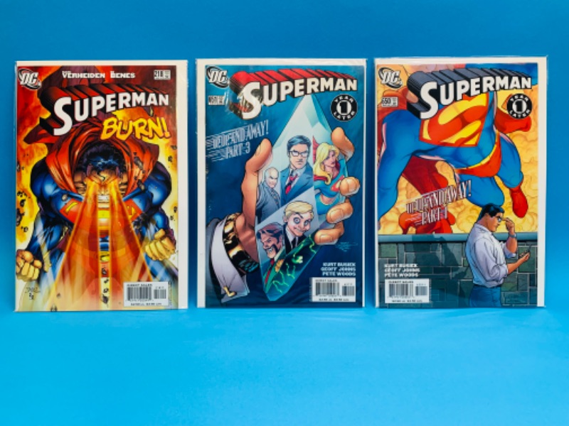Photo 1 of 259927… 3 Superman comics in plastic sleeves 