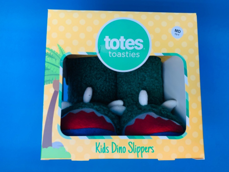 Photo 2 of 259942…totes toasties kids Dino slippers size medium 13-1