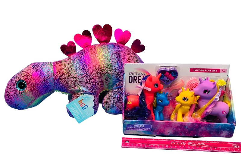 Photo 1 of 259952…unicorns and shiny Dino toys
