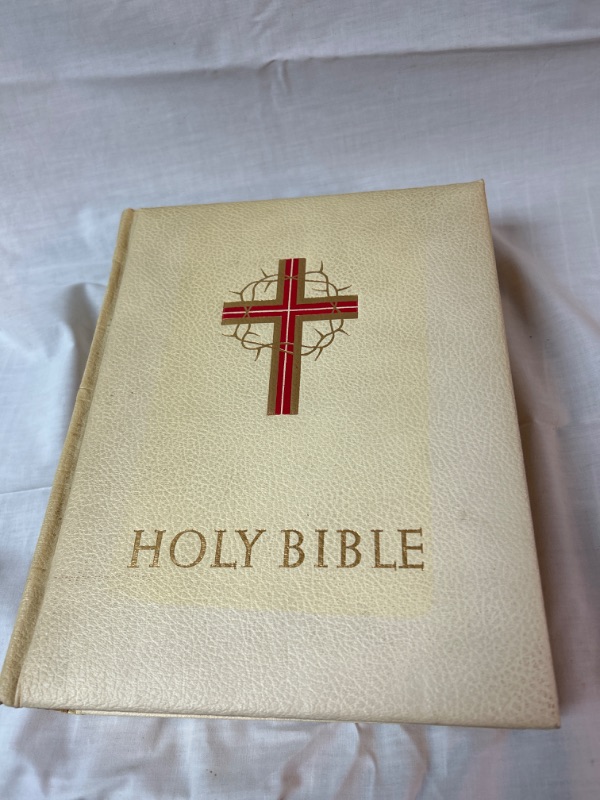 Photo 1 of Large Catholic Deluxe Edition Holy Bible