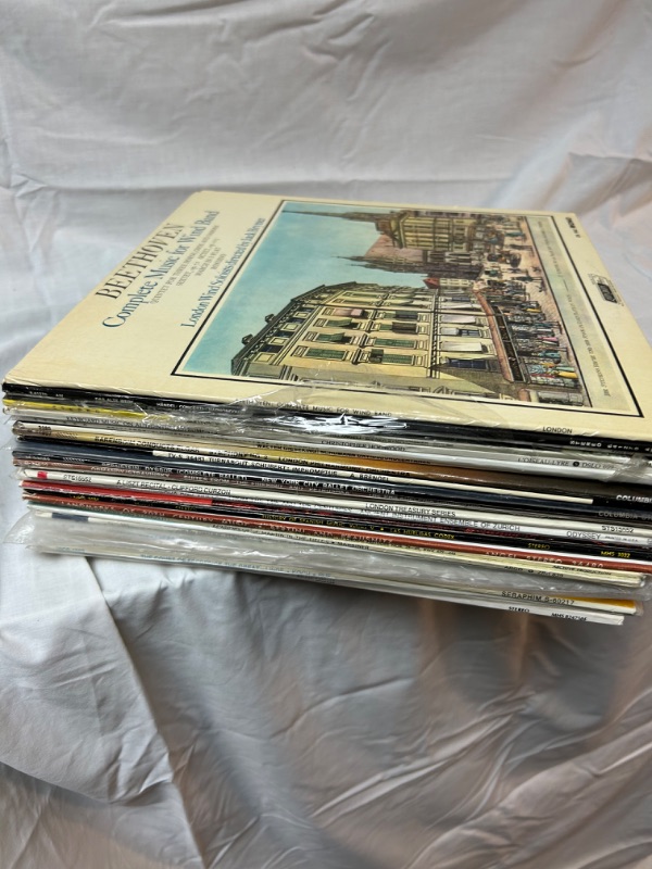 Photo 2 of 25 classical record albums 
