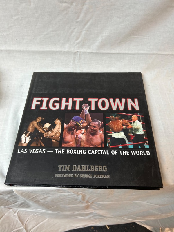 Photo 1 of Large Las Vegas Fight Town book measures 12 x 12 inch