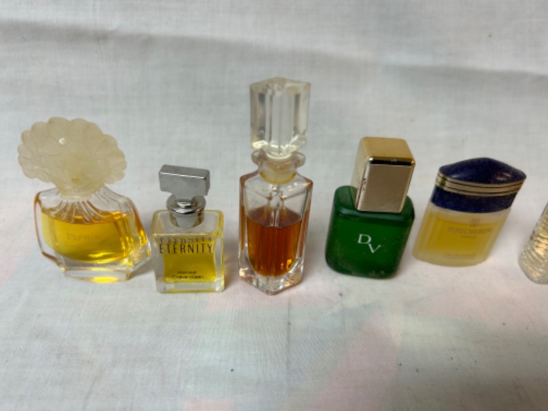 Photo 2 of lot of 10 vintage perfume and cologne bottles