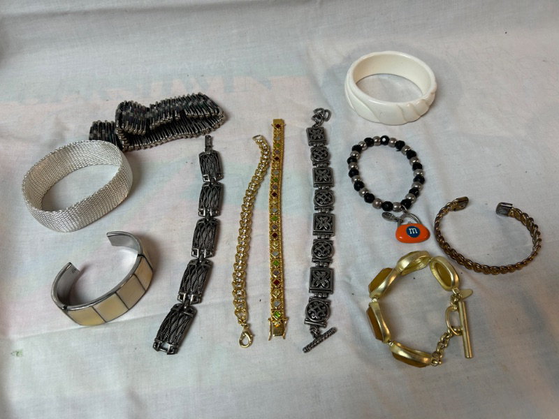 Photo 1 of Lot of costume jewelry bracelets  