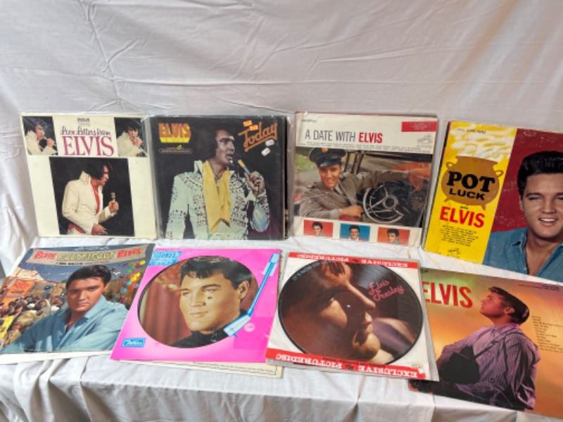 Photo 1 of 15 Elvis Record Albums includes two picture discs