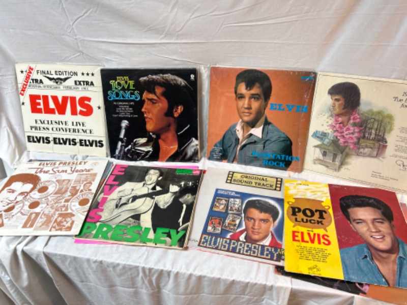 Photo 2 of 15 Elvis Record Albums includes two picture discs