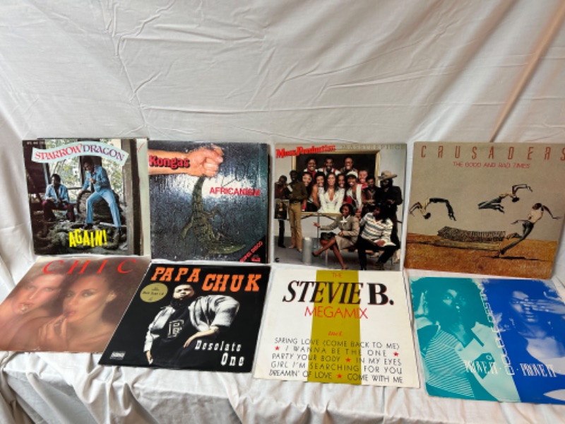 Photo 1 of 25 record albums 