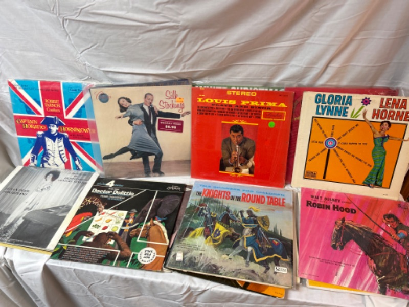 Photo 2 of 25 Record Albums