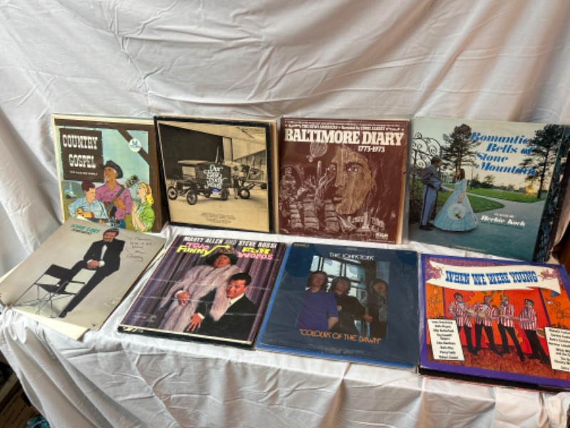 Photo 2 of 25 Record Albums