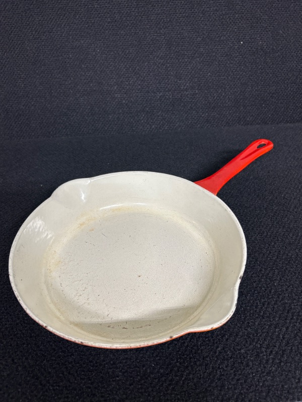 Photo 3 of Flame orange Descoware Belgium Enamel Cast Iron Fry Pan 2 Spout 9" 