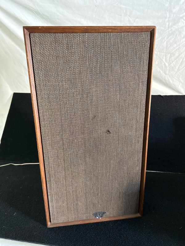 Photo 1 of One vintage Montgomery Wards 6681a speaker sounds good ONE ONLY