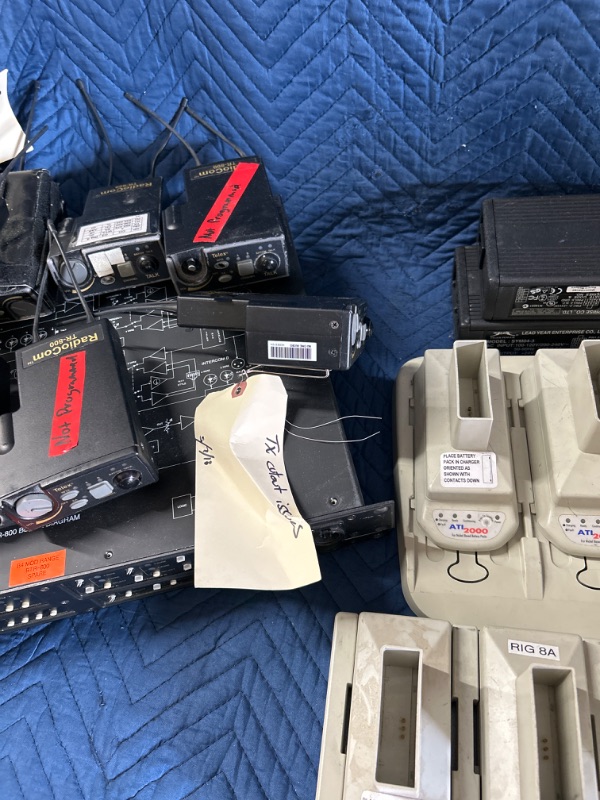 Photo 3 of 2 Telex Radiocom BTR-800 and 8 TR-800 beltpacks and 2 Alexander ATI 2000 chargers All untested This lot is Missing screws and knobs tag says issues