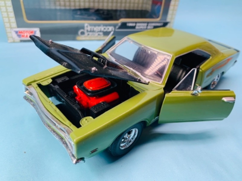 Photo 3 of 277813…8” American classics 1:24 scale die cast Dodge coronet super Bee car in original box