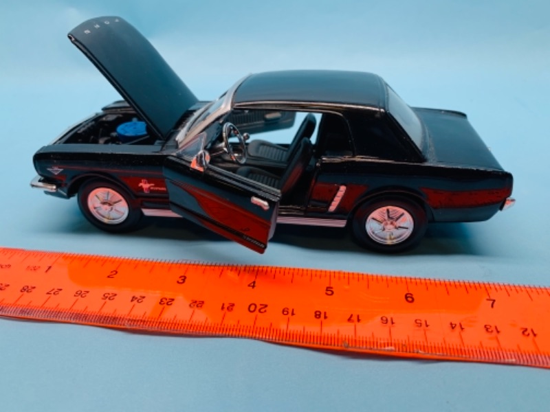 Photo 2 of 277816…7” die cast 1964 mustang car - 1:24 scale 