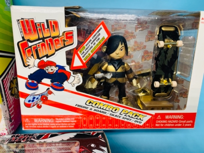 Photo 1 of 277835…3 toys in original boxes 